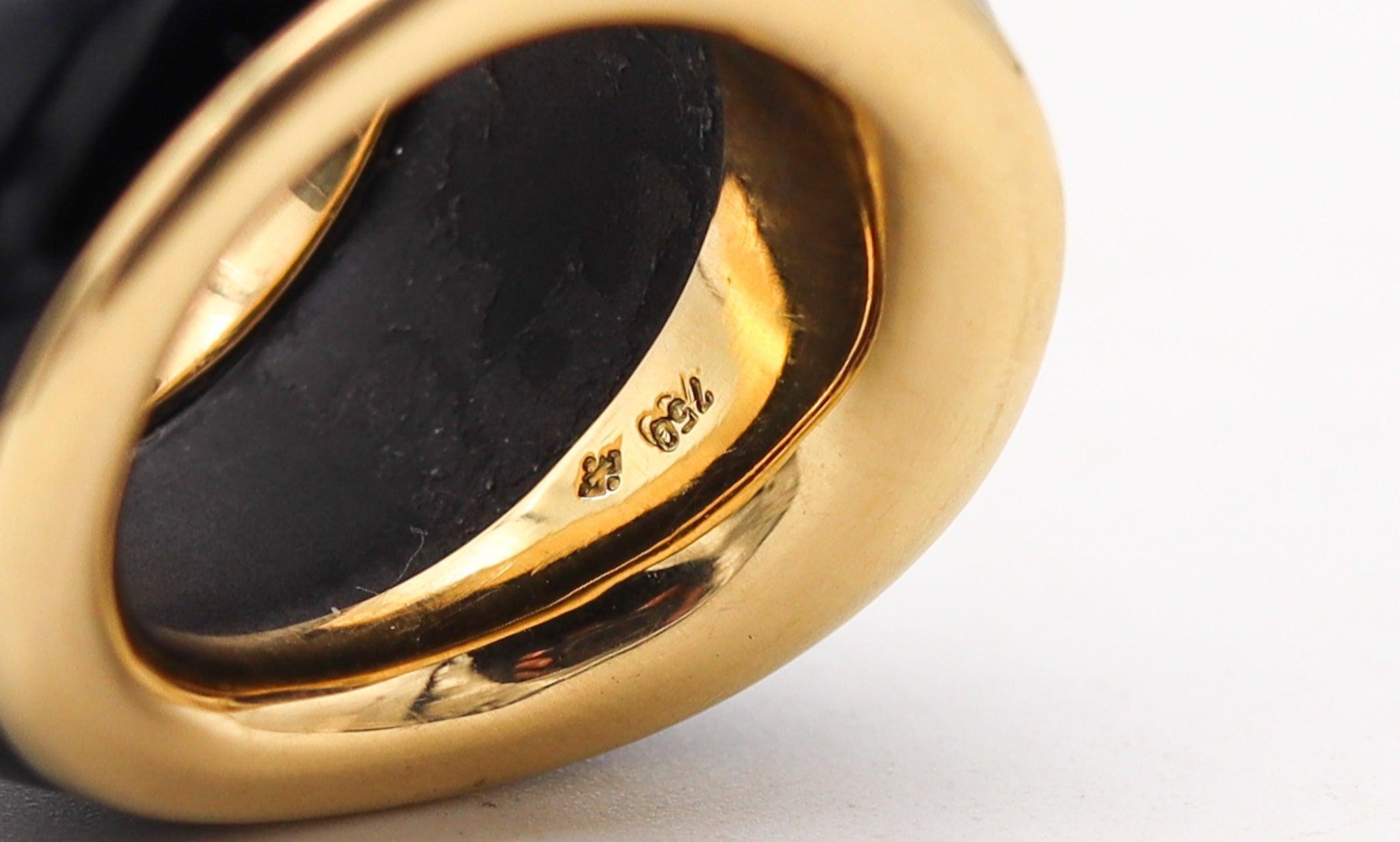 SWISS Sculptural Hawk Eye Gemstone Cocktail Ring Band In 18Kt Yellow Gold In Excellent Condition In Miami, FL