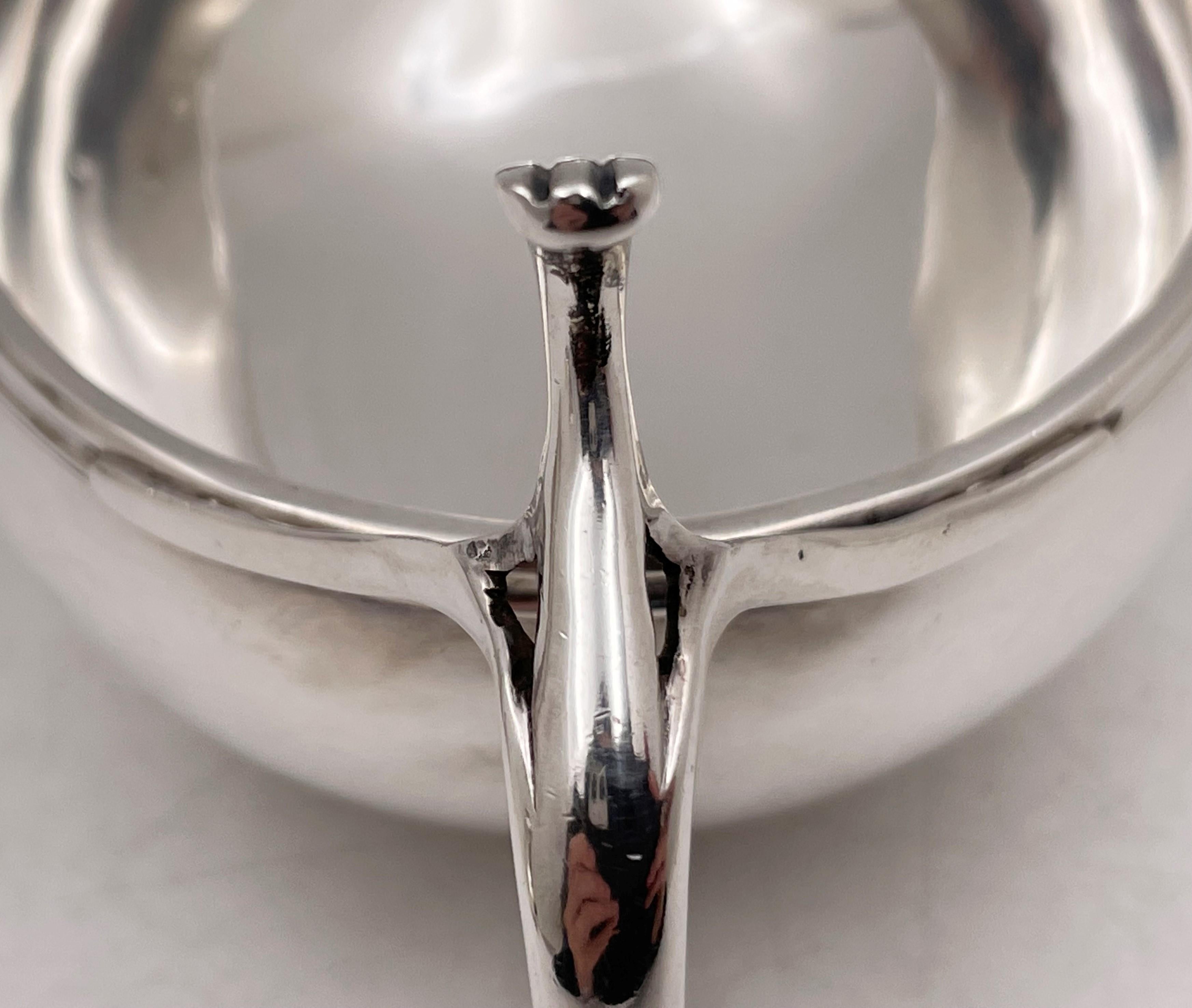 Swiss Sterling Silver Gravy Sauce Boat in Mid-Century Modern Style In Good Condition For Sale In New York, NY