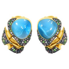 Boucles d'oreilles en or jaune 18 carats avec topaze suisse 9,67 carats, tsavorite, diamants et saphir