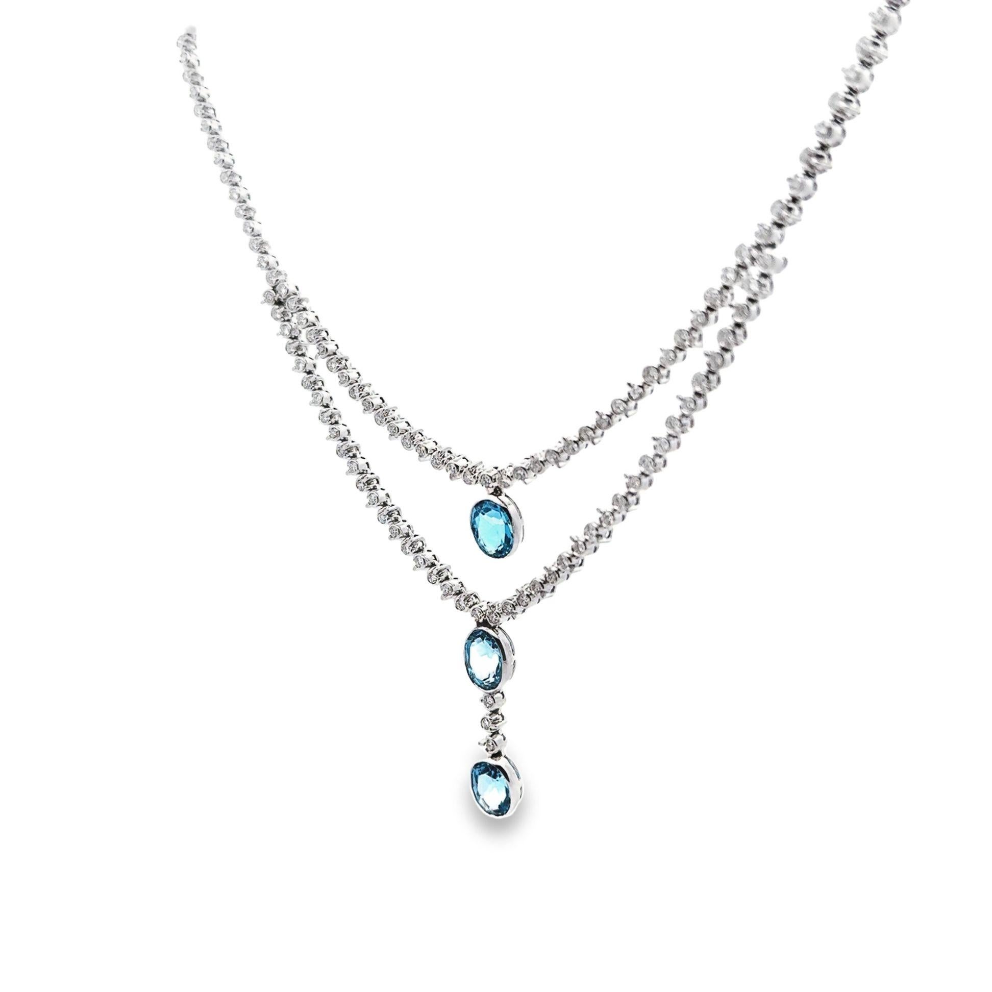 Collana a doppio strato in oro con diamante e topazio svizzero In condizioni Nuovo in vendita a Beverly Hills, CA