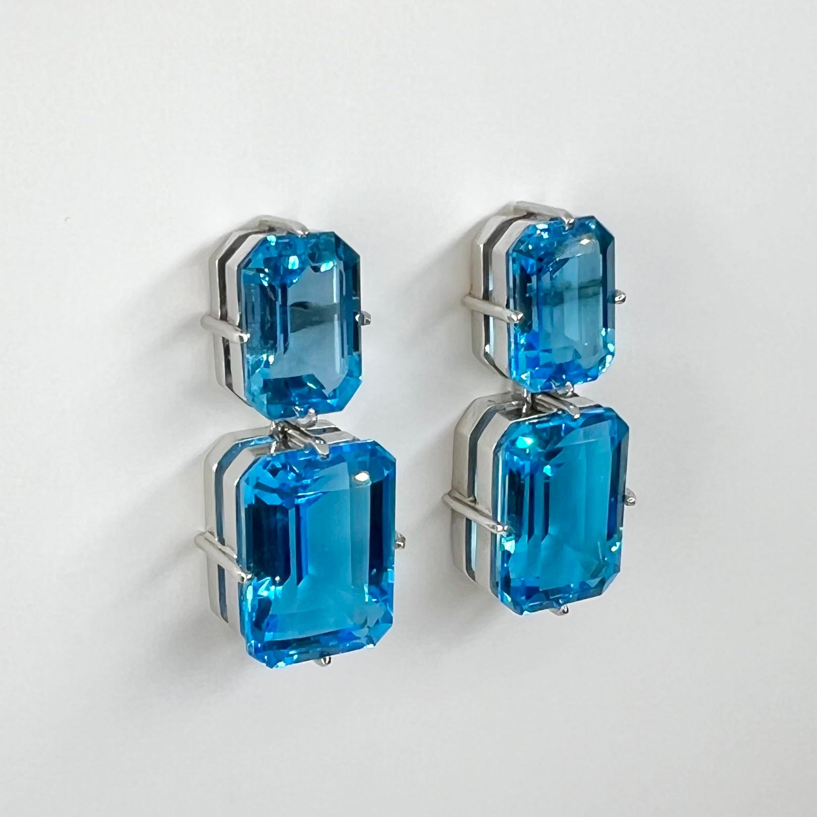 Emerald Cut Swiss Topaz Pendant  Earrings - 18K Solid Gold For Sale