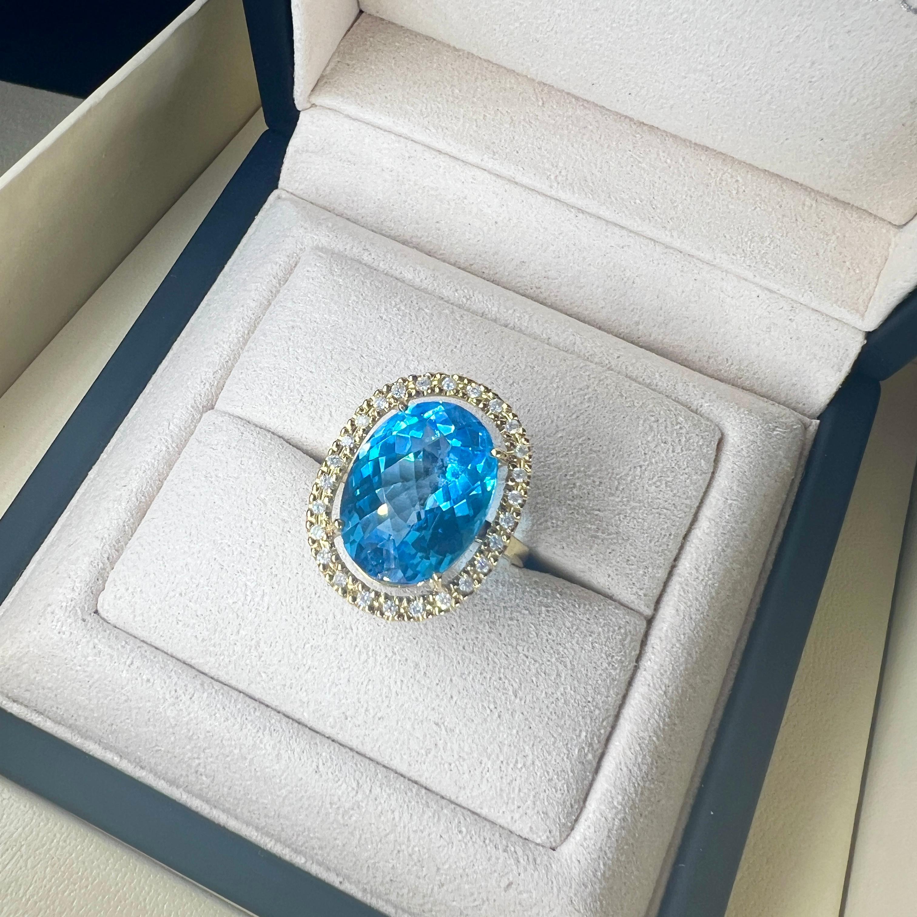 Bague suisse topaze et diamant - or jaune massif 18 carats Pour femmes en vente