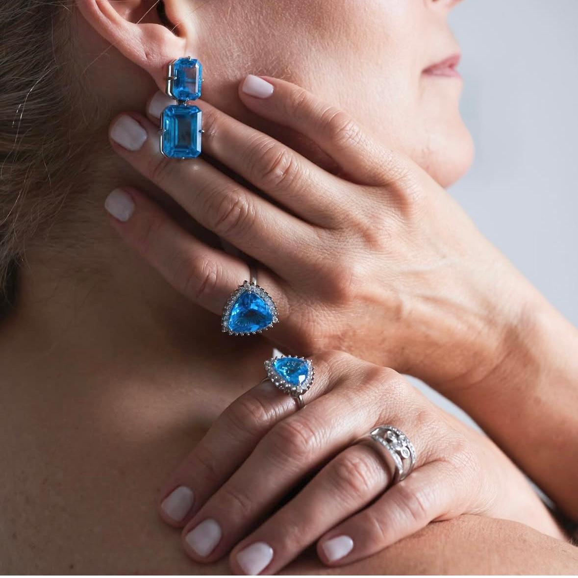 Bague suisse topaze et diamant - or jaune massif 18 carats - taille moyenne en vente 1