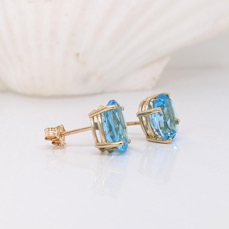 Moderno Orecchini a perno solitari in oro massiccio 14 carati, ovali 10x8mm in vendita