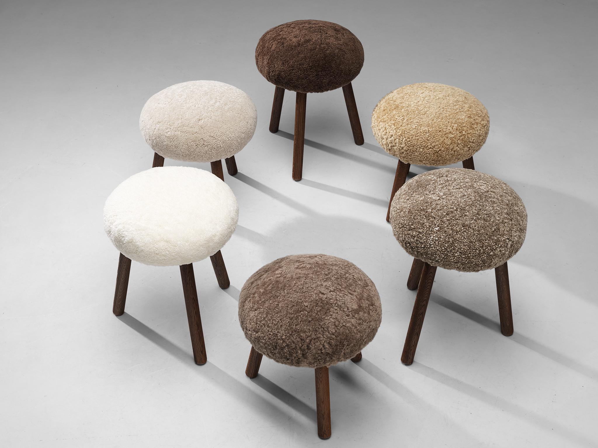 Swiss Tripod Stools in Solid Oak Upholstered in Shearling  In Good Condition In Waalwijk, NL