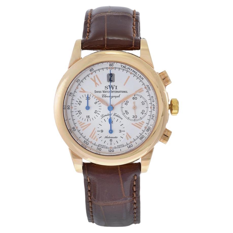 Swiss Watch International Chronograph 18K Yellow Gold 51 Jewels For Sale