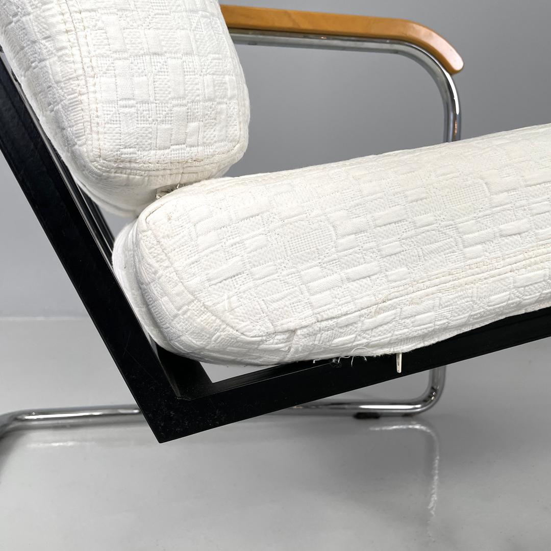 Swiss white fabric and metal armchair 1435 by Werner Max Moser for Embru, 2000s For Sale 3