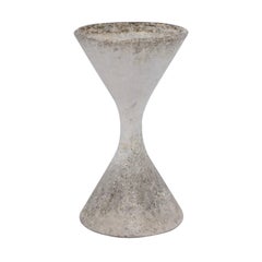 Swiss Willy Guhl for Eternit Diabolo Concrete Hourglass Planter from the 1960s