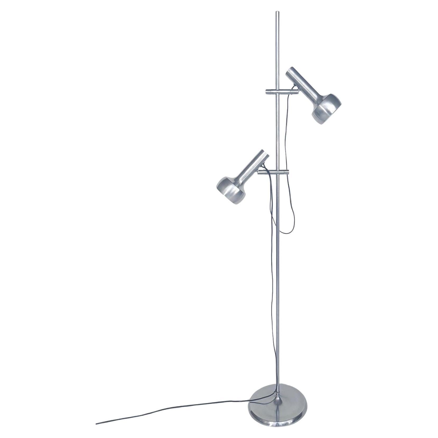 Swisslamps International lampadaires en aluminium brossé des années 1960 en vente