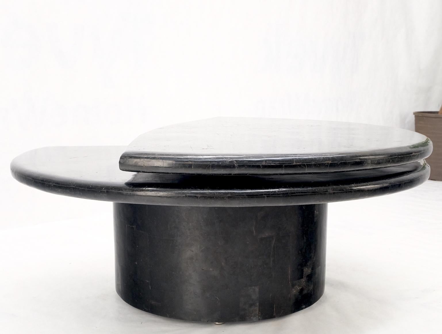 Swivel Adjustable Round Top Black Tessellated Marble Coffee Table MINT! For Sale 3
