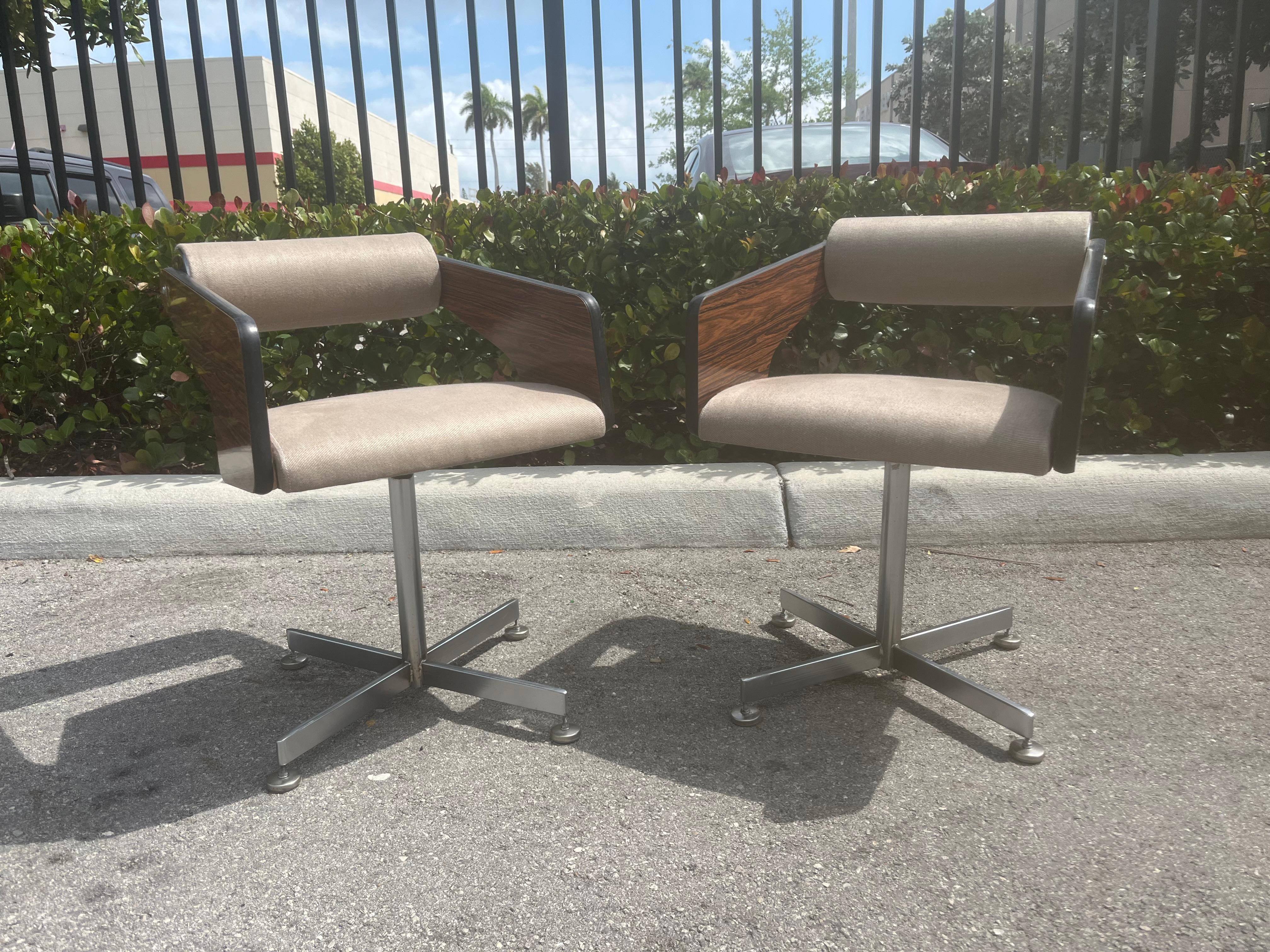 Métal Fauteuil pivotant de Luigi Tiengo en vente