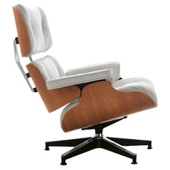 Alivar Mvsevm 717 Charles and Ray Eames Swivel Armchair - White