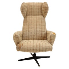 Swivel Armchair in the Middle the Century, 1970's