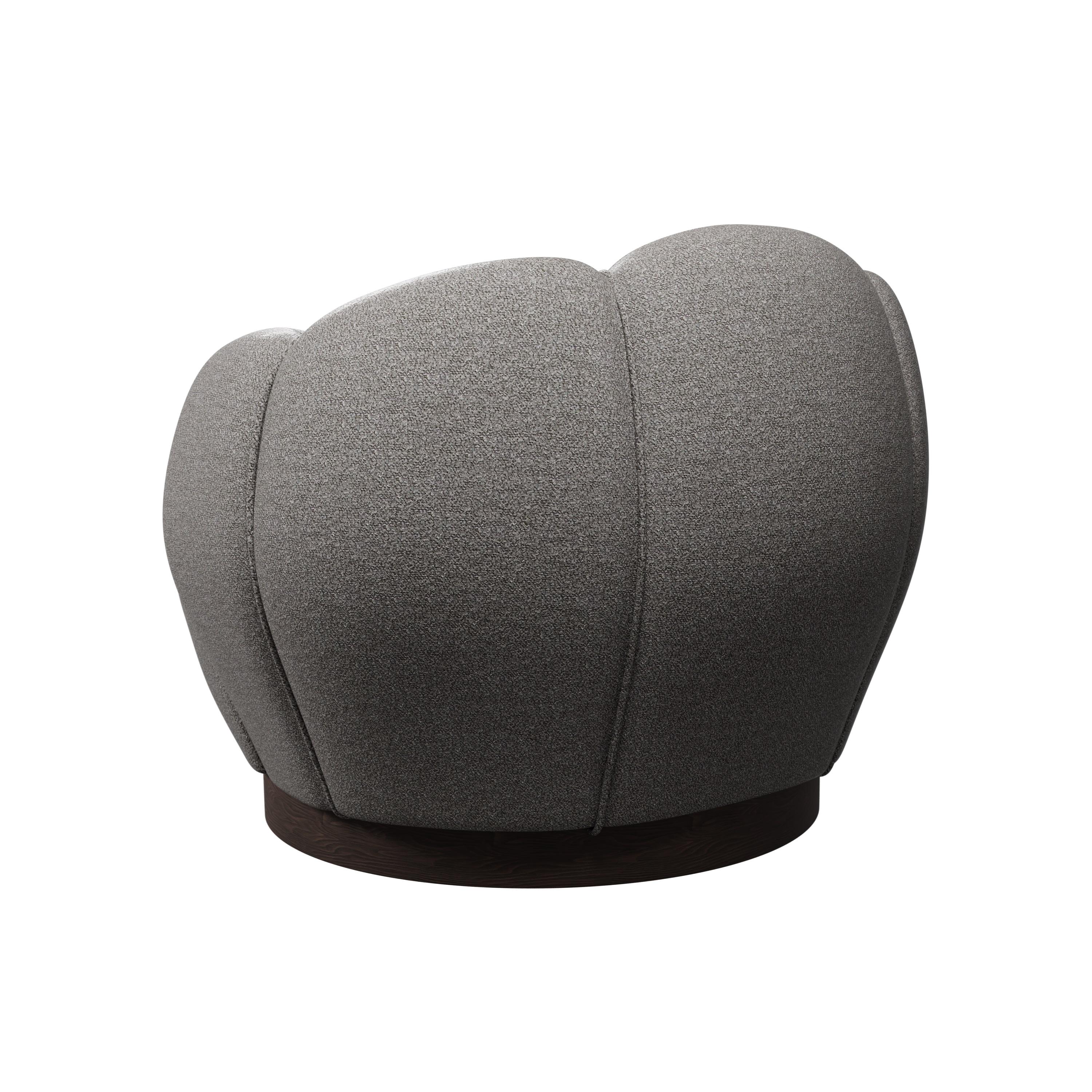 Portuguese Swivel armchair Montgolfiére grey Bouclé handcrafted by Murmurio For Sale