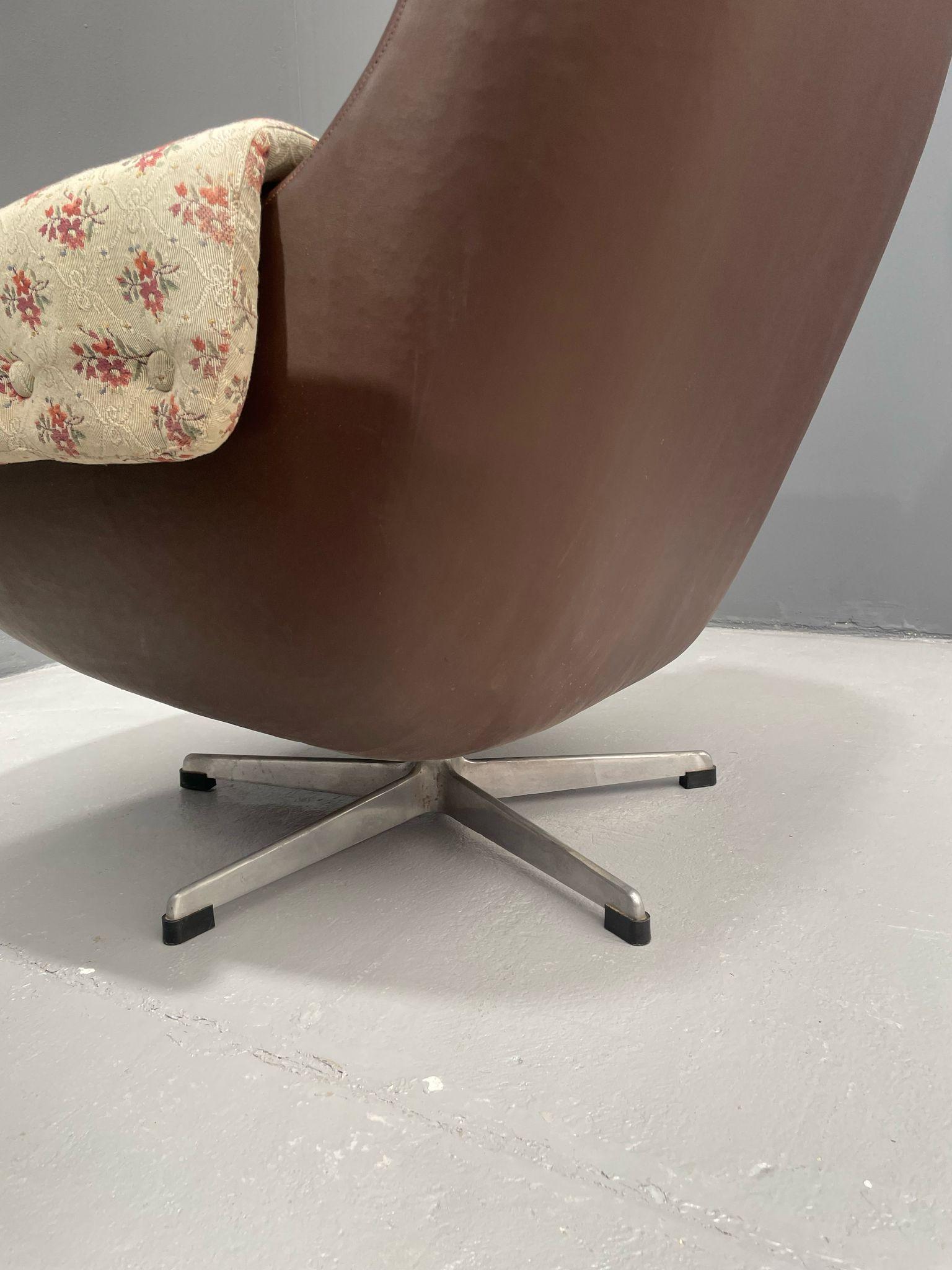 Fauteuil pivotant Ušák - ÚP Závody Rousínov, 1960 en vente 6