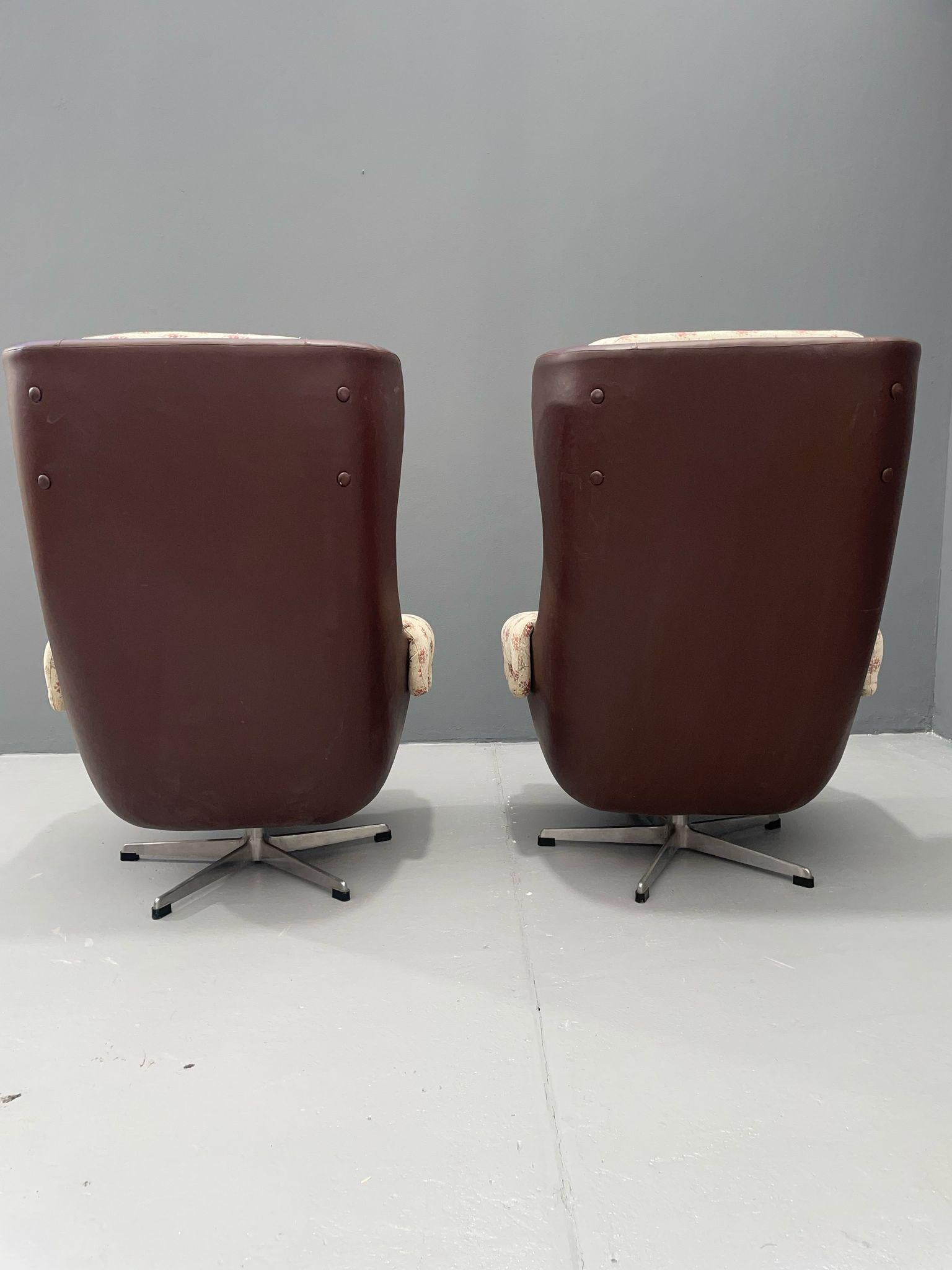 Fauteuil pivotant Ušák - ÚP Závody Rousínov, 1960 en vente 7
