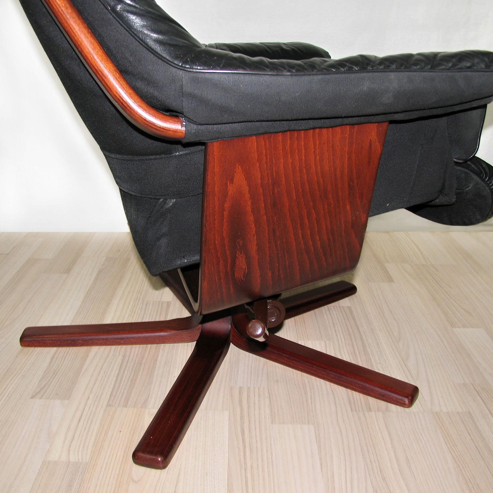 Swivel Armchair with Footrest, Göte Möbel, Sweden, 1970s 2