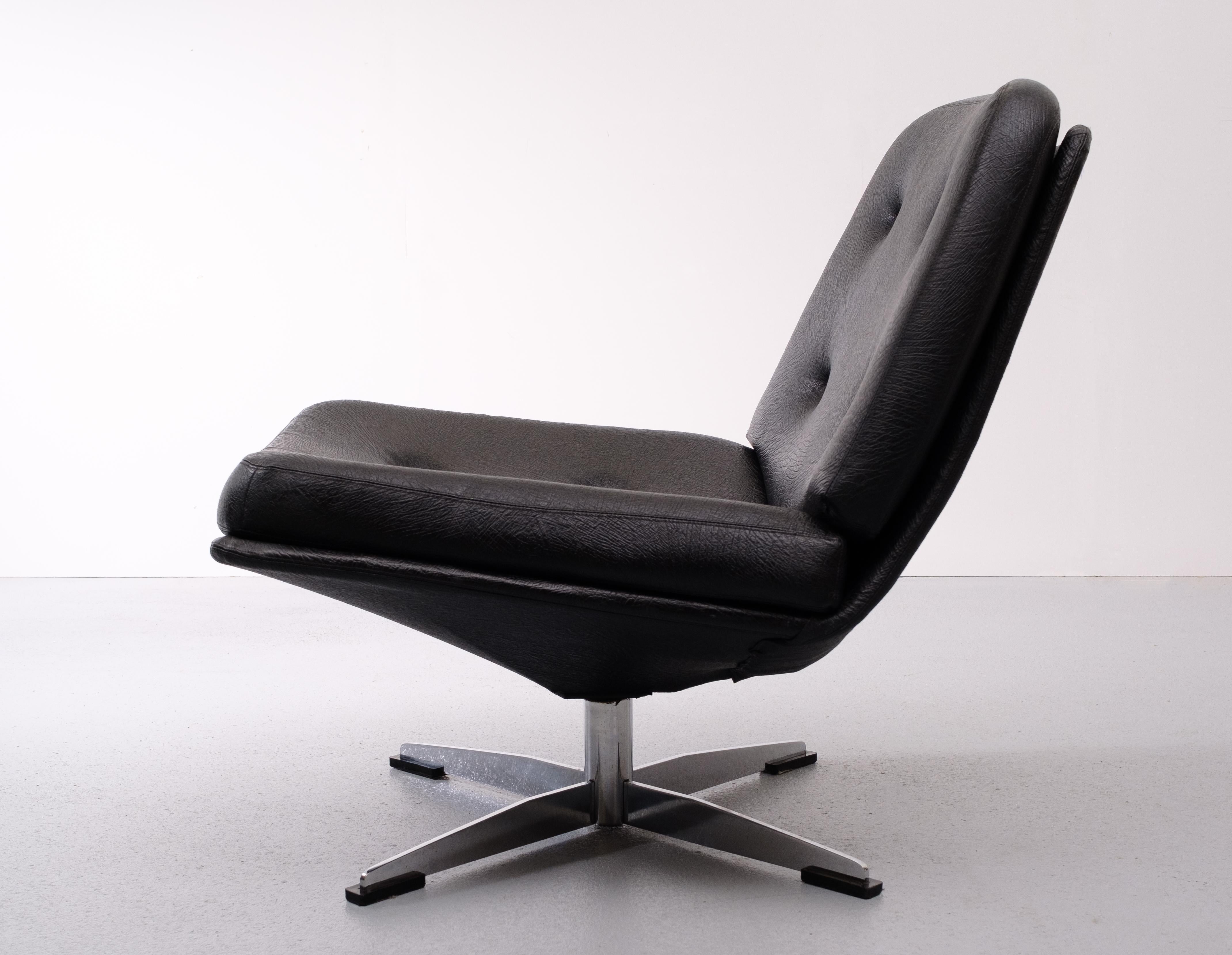 Mid-20th Century Swivel Chair Designed by Gillis Lundgren for Ikea in the 1960s, Model Mila