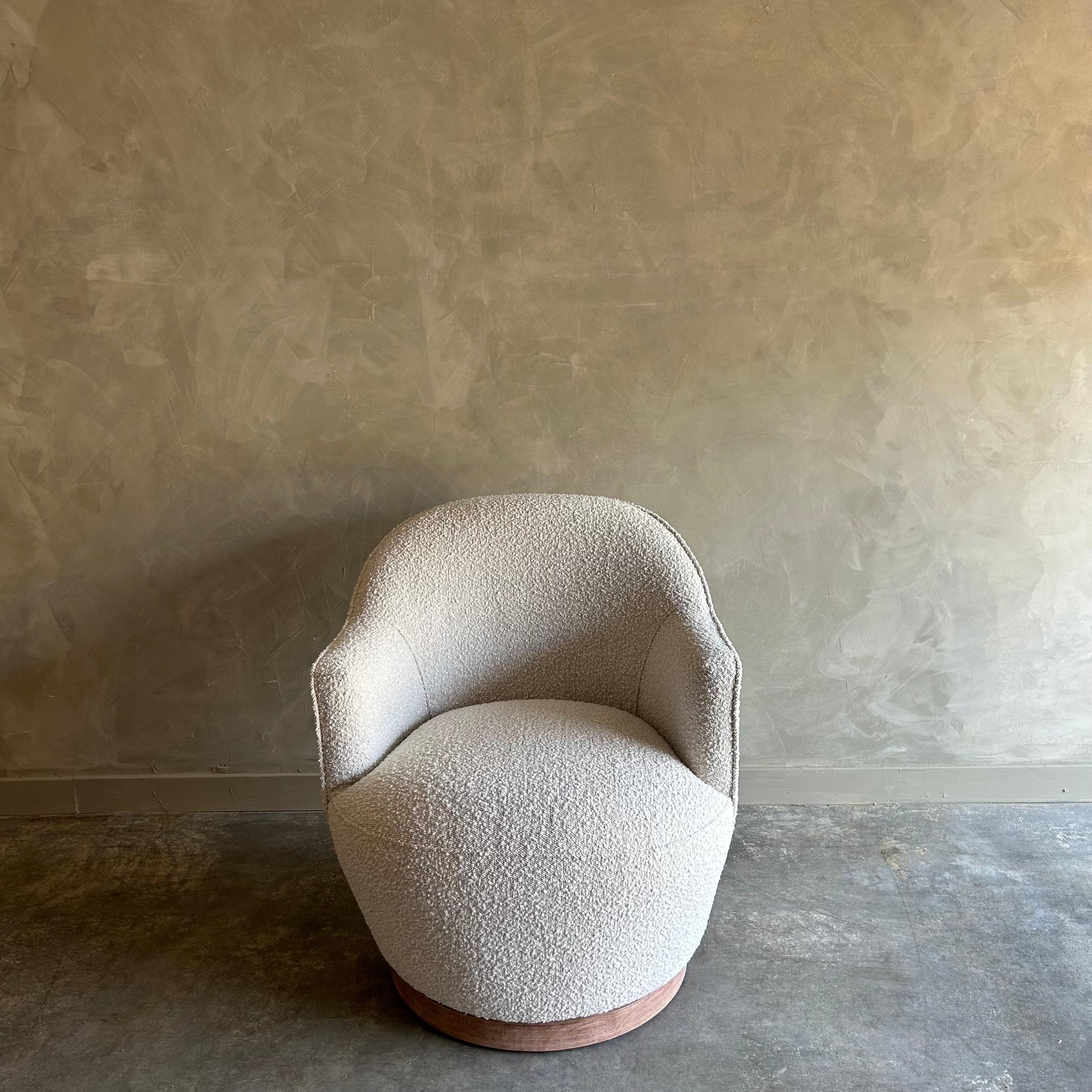 Swivel Chair in Creamy White Boucle with Wood Trim Base For Sale 3