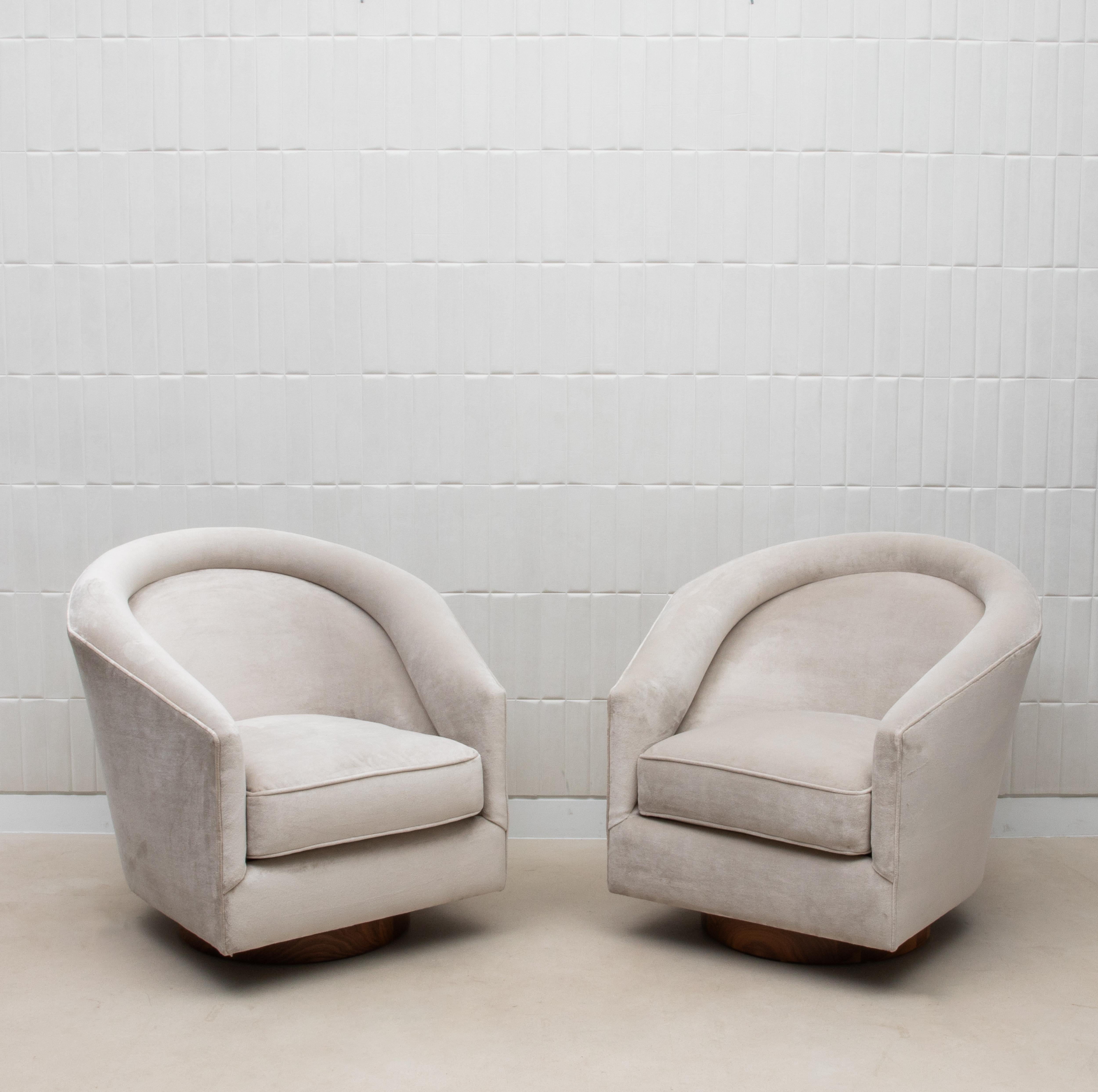 Sedia girevole in velluto grigio con Wood di MOGUL - IN STOCK in vendita 5