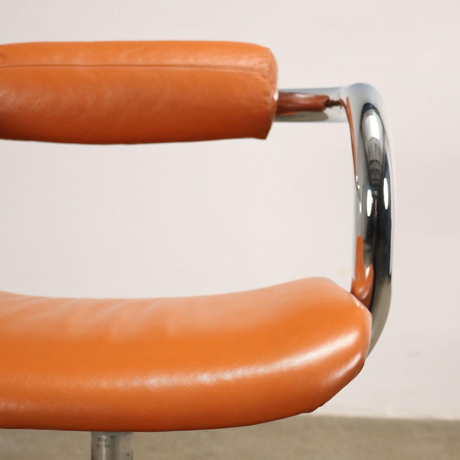 Italian Swivel Chair Leatherette Italy 1970s