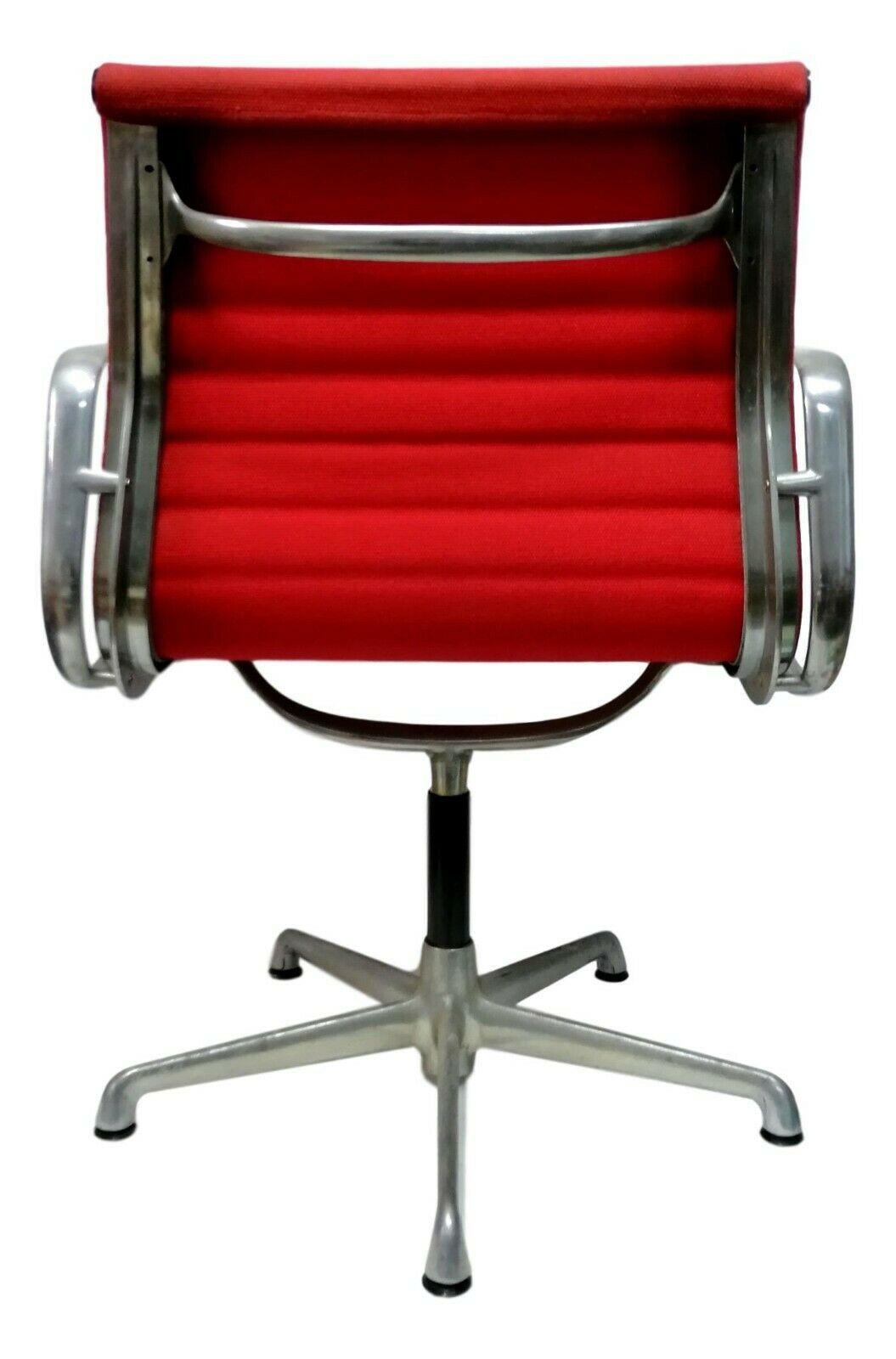 original chair model 