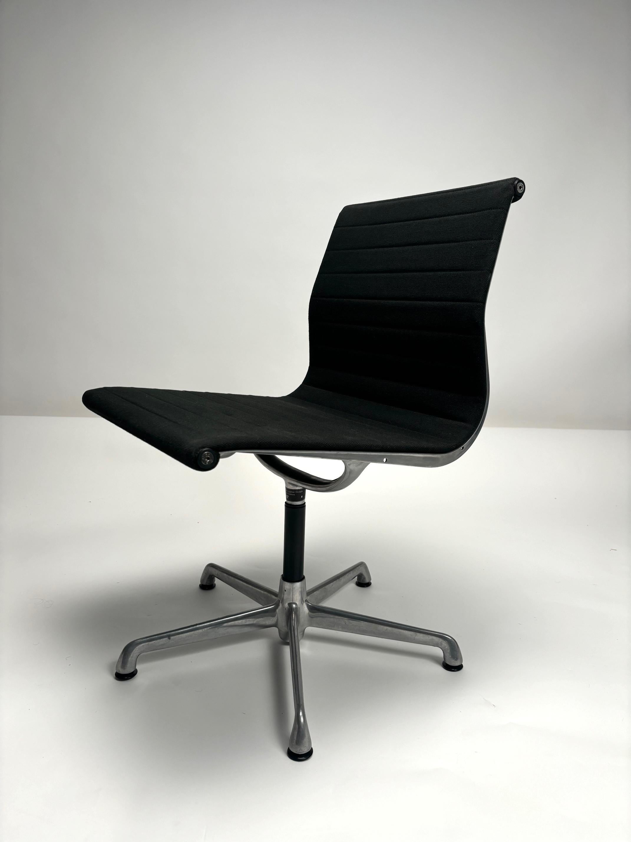 Late 20th Century Swivel Chair Mod. 