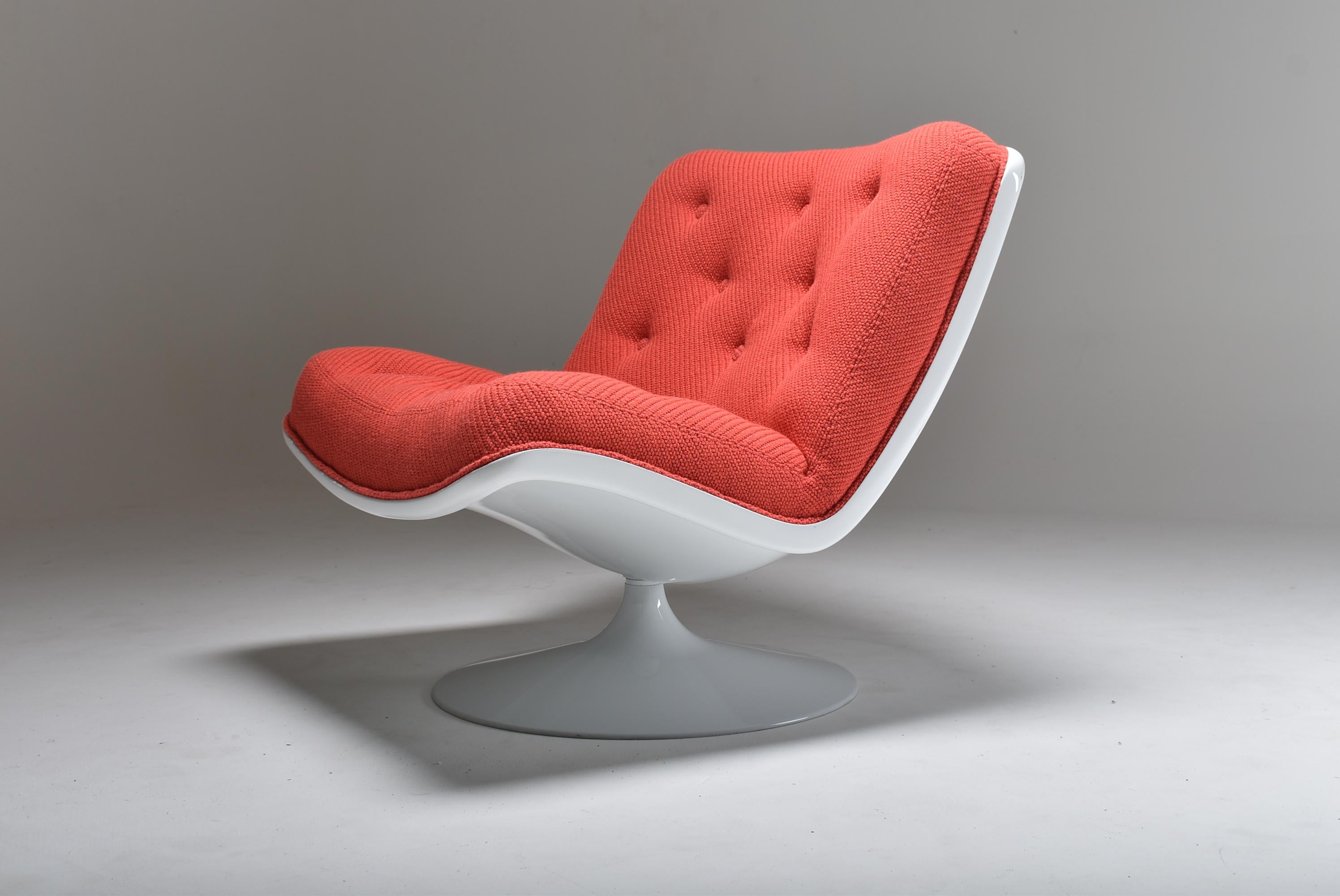 Dutch Swivel chair n°976 by Geoffrey Harcourt for Artifort For Sale