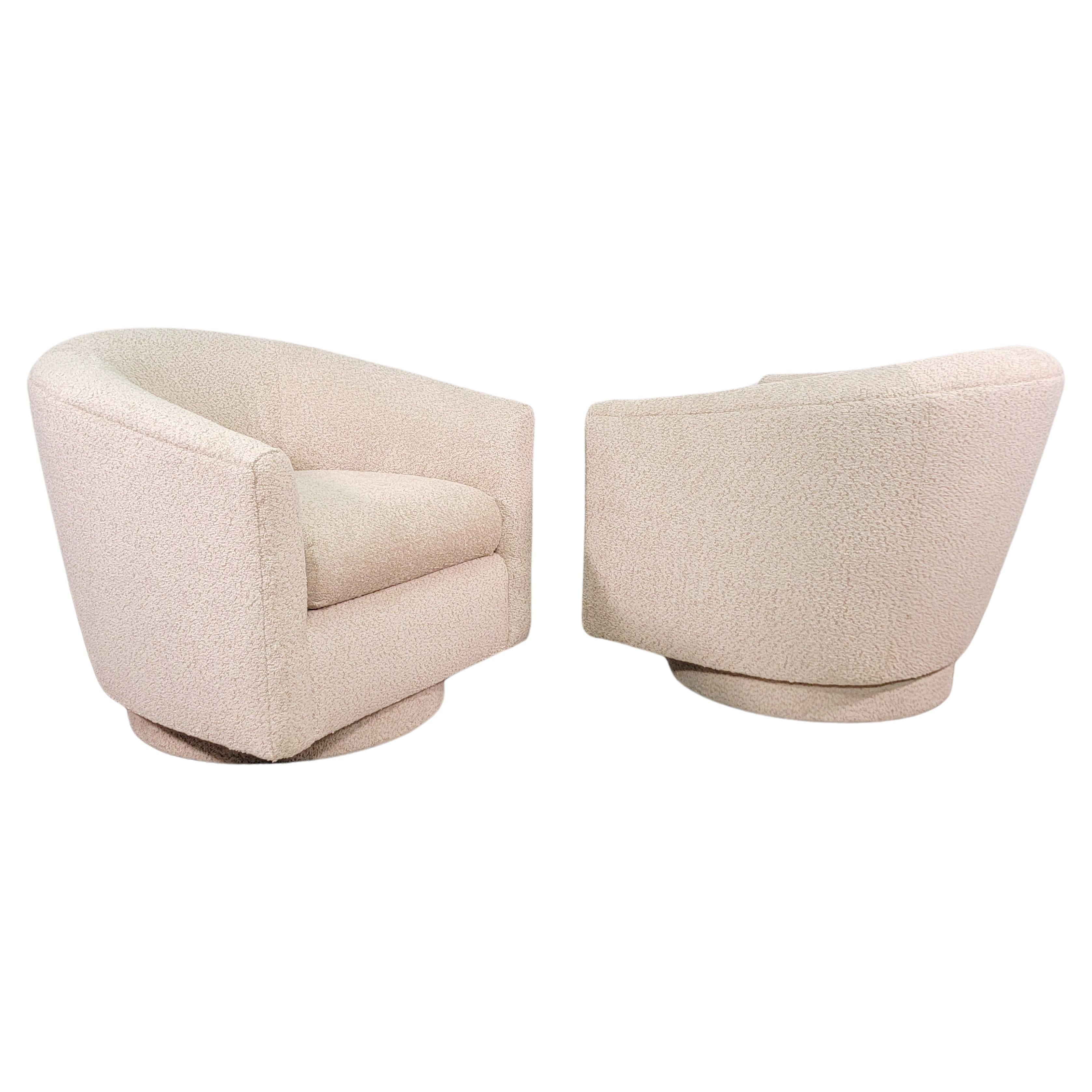 Swivel Chairs in Bouclé in the Style of Milo Baughman, 1970s For Sale