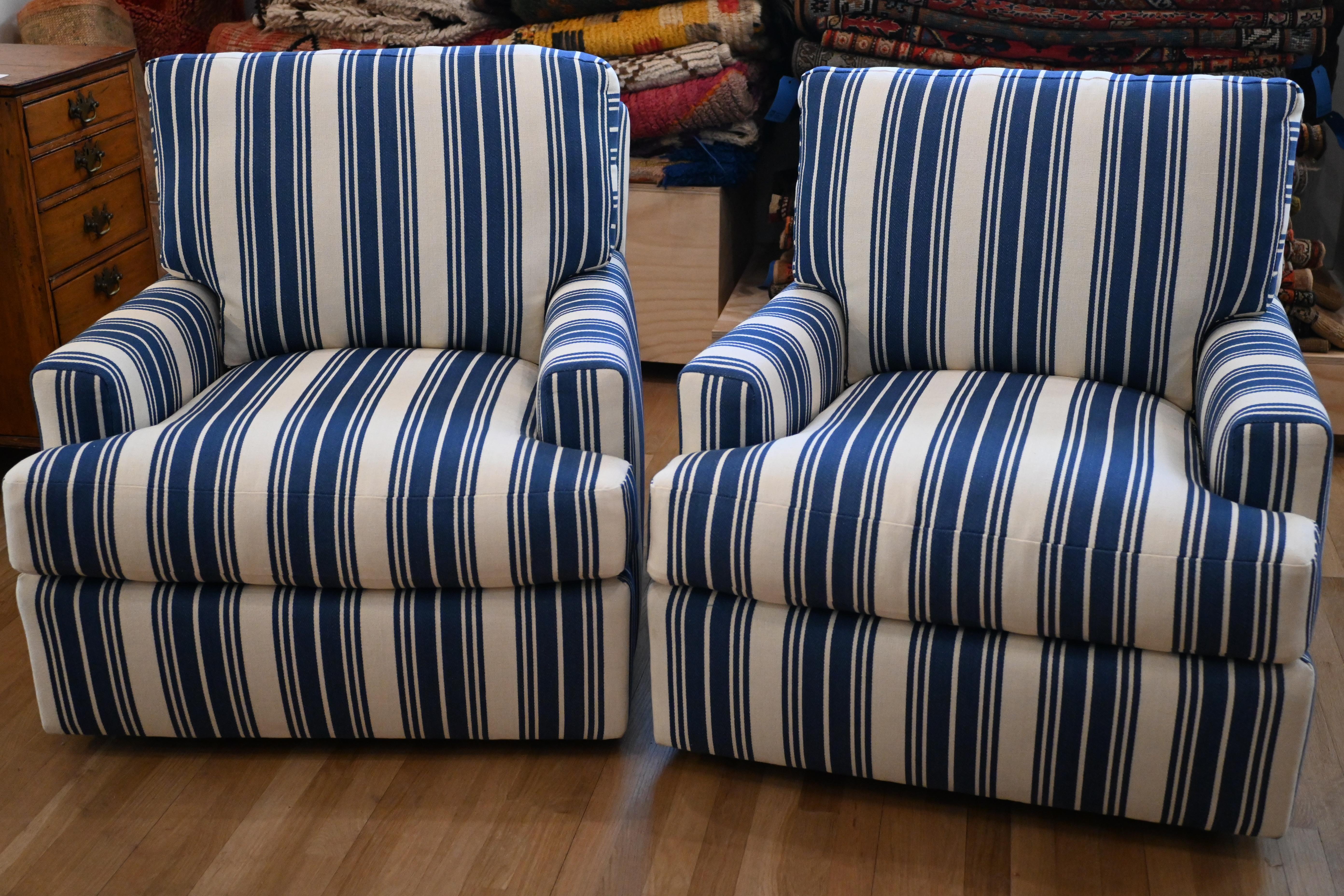 Sedie girevoli in Scalamandre Stripe in vendita 1