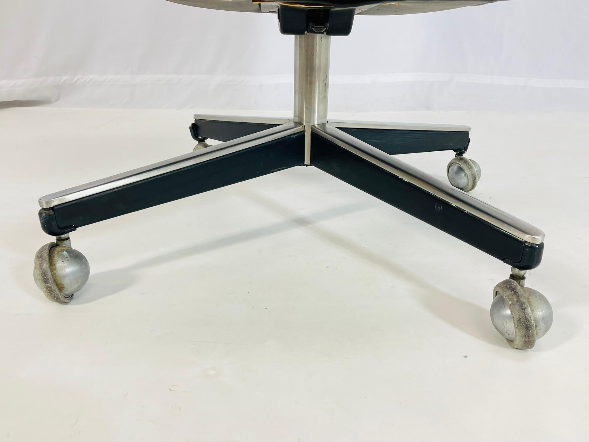 Drehbarer Schreibtischstuhl von Max Pearson für Knoll International, USA 1970 im Angebot 10