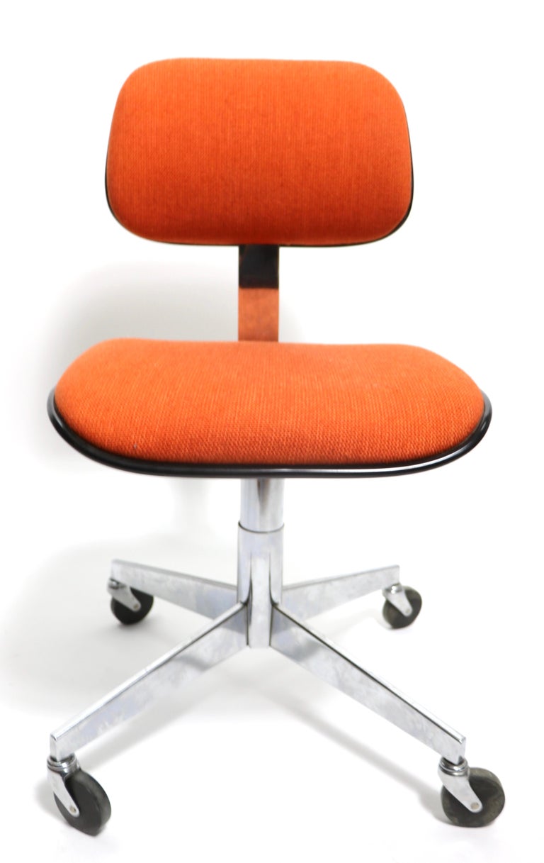 Swivel Desk Chair by Steelcase at 1stDibs