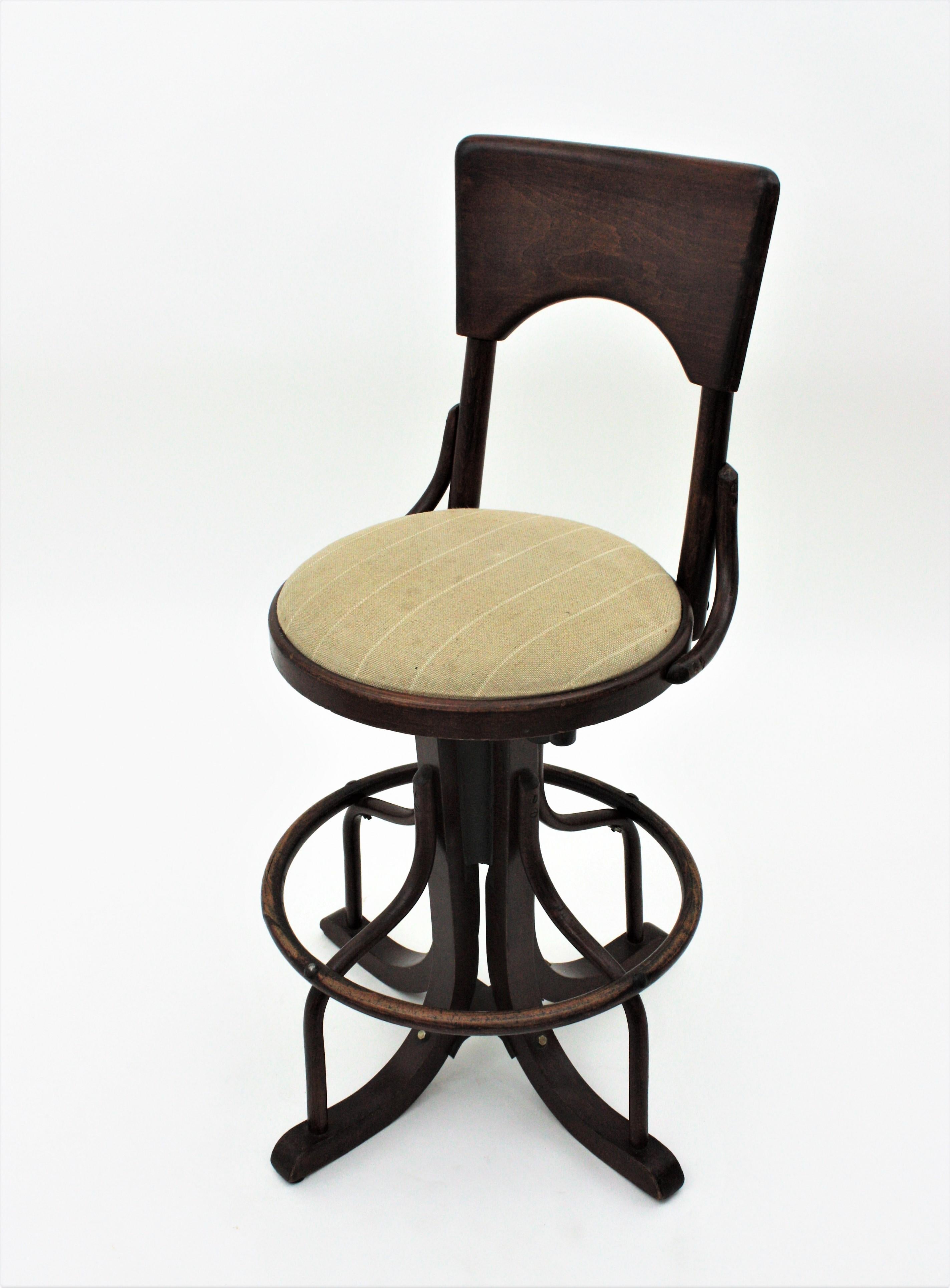 Wood Swivel High Stool in Bentwood For Sale