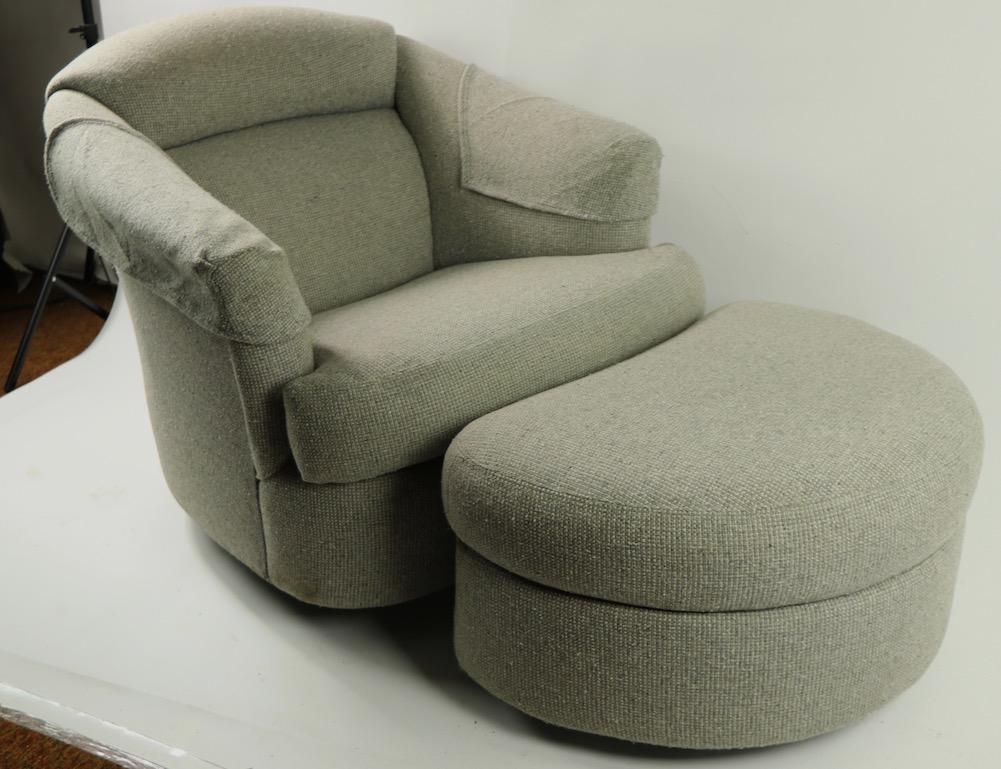 swivel lounge chair and ottoman