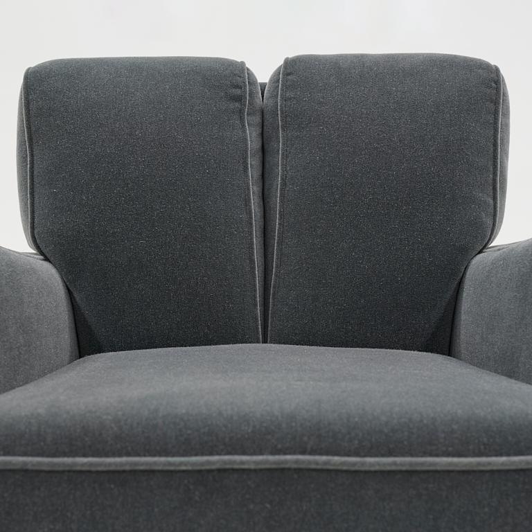 Swivel Lounge Chair and Ottoman by Paul T. Frankl, 1940s. Gray Mohair Upholstery For Sale 1