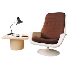 Swivel Lounge Chair and Side Table by Robin Day for Hille, 1970s