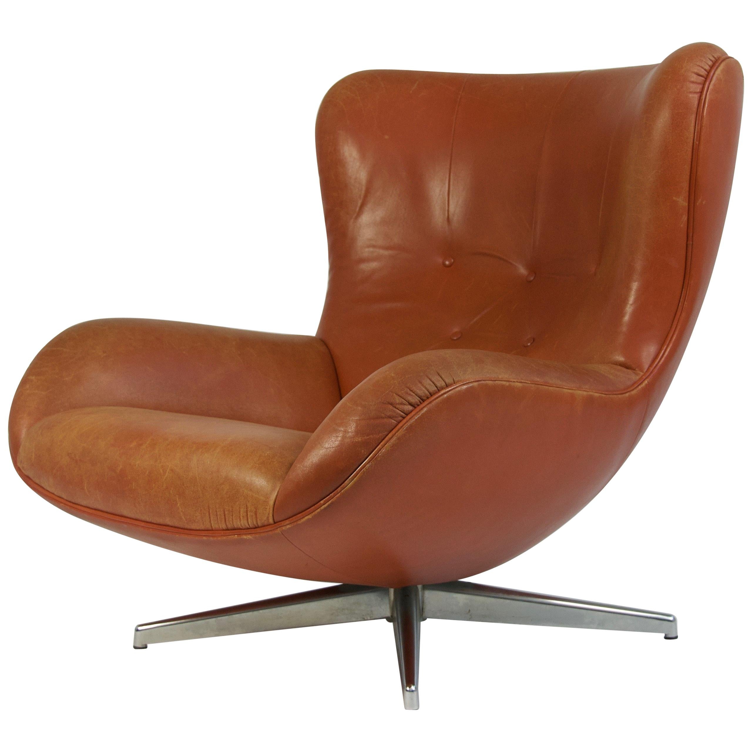 Swivel Lounge Chair by Illum Wikkelsø For Sale