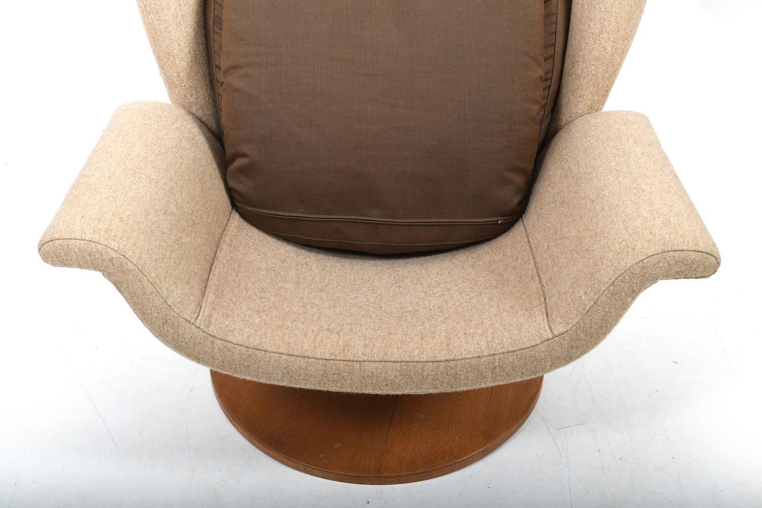 Swivel Lounge Chair by John Mortensen for PMJ 1960s 3