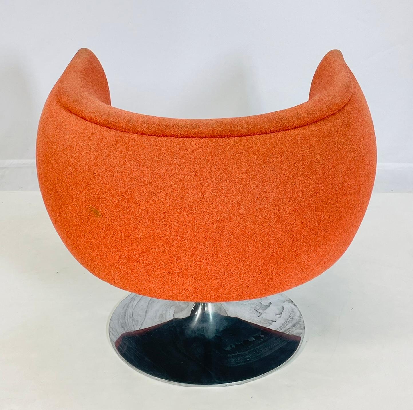 Sillón giratorio de Joseph D'Urso para Knoll, Firmado, EE.UU. 2009 en Bueno estado para la venta en Los Angeles, CA
