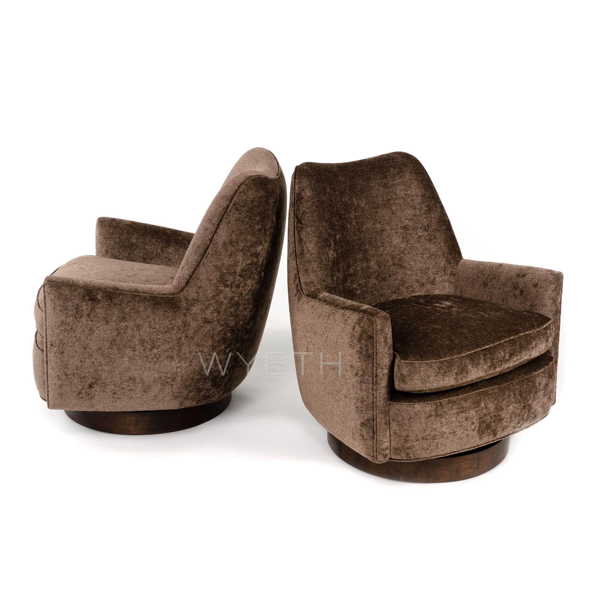 Mid-Century Modern Swivel Lounge Chair by Milo Baughman for Thayer-Coggins