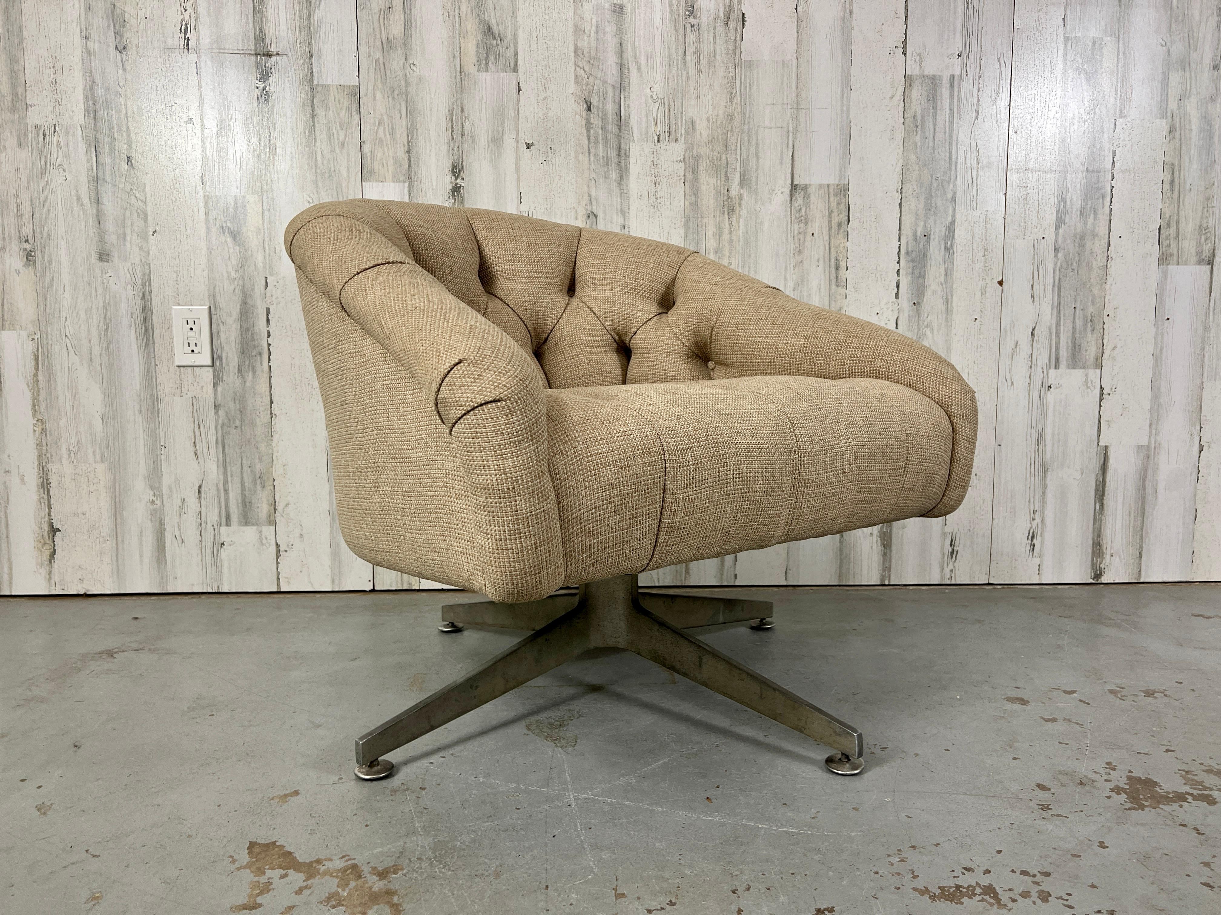 Swivel Lounge Chair by Ward Bennett For Sale 2