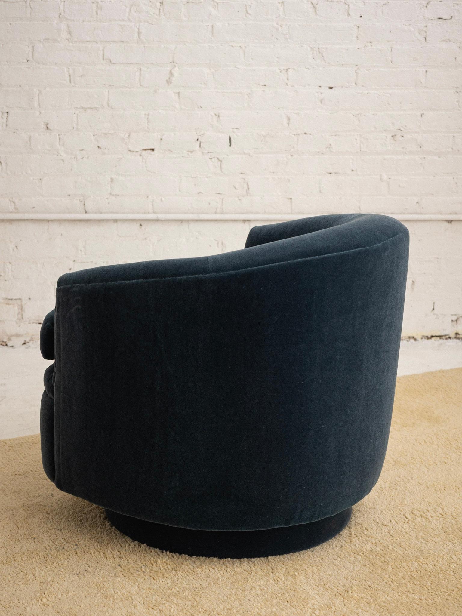 20th Century Swivel Lounge Chair in Teal Mohair