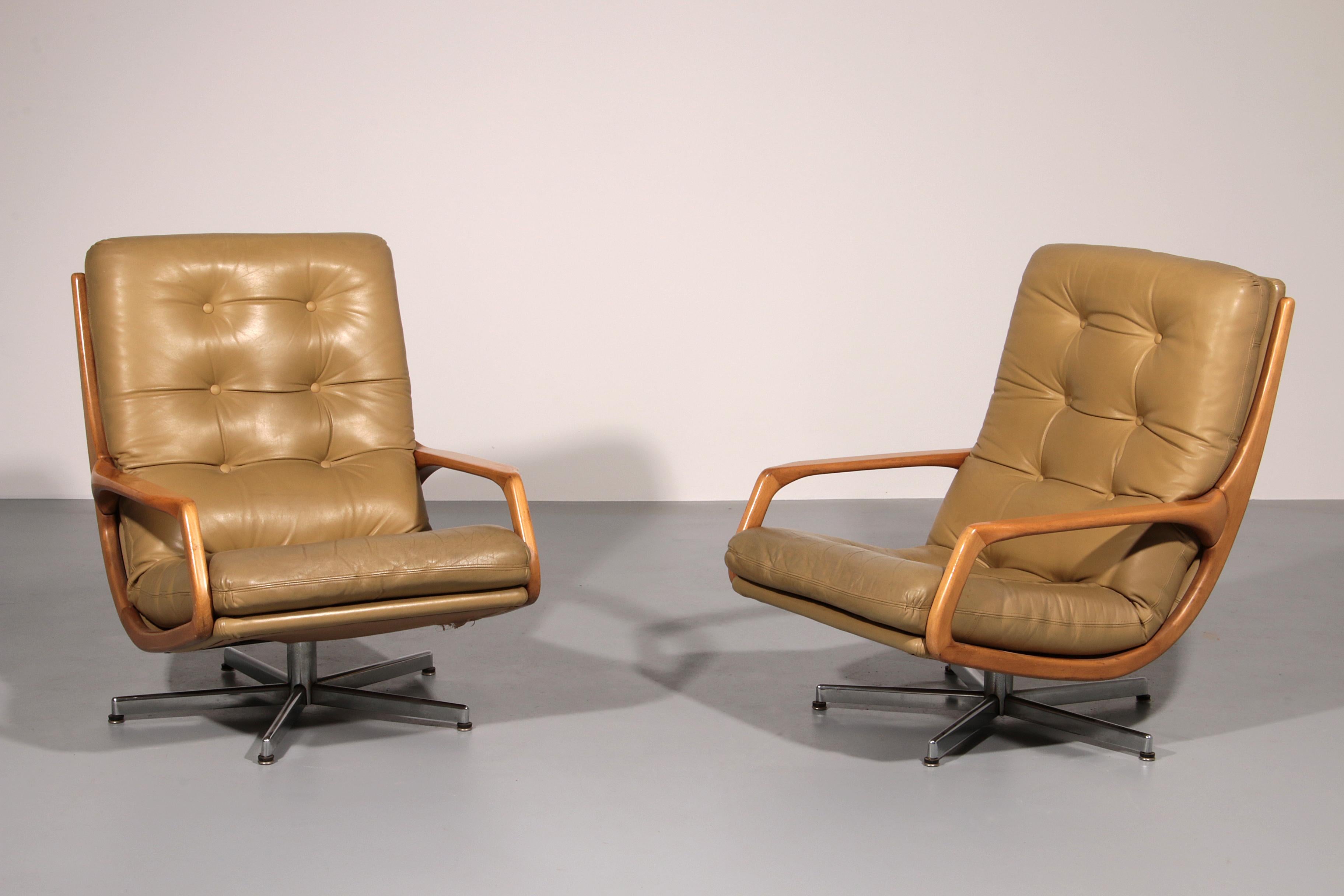 Mid-Century moderno Swivel Lounge Chairs by Eugen Schmidt for Soloform 1960 in vendita