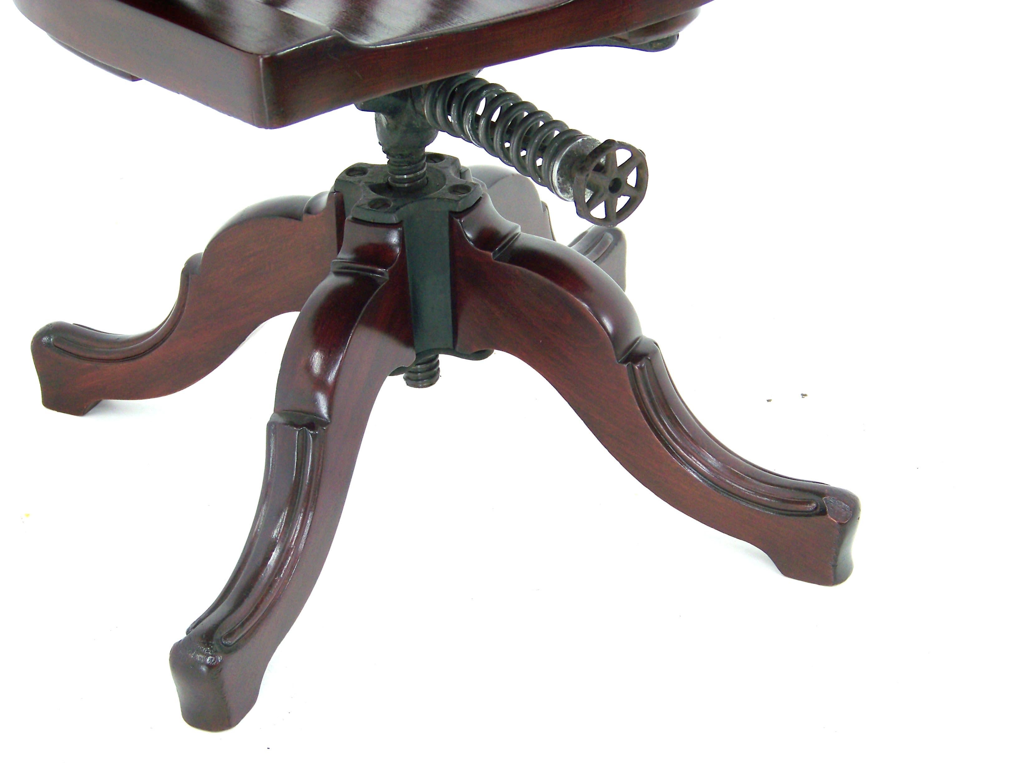 Belle Époque Chaise de bureau pivotante Thonet Nr.352, depuis 1904 en vente