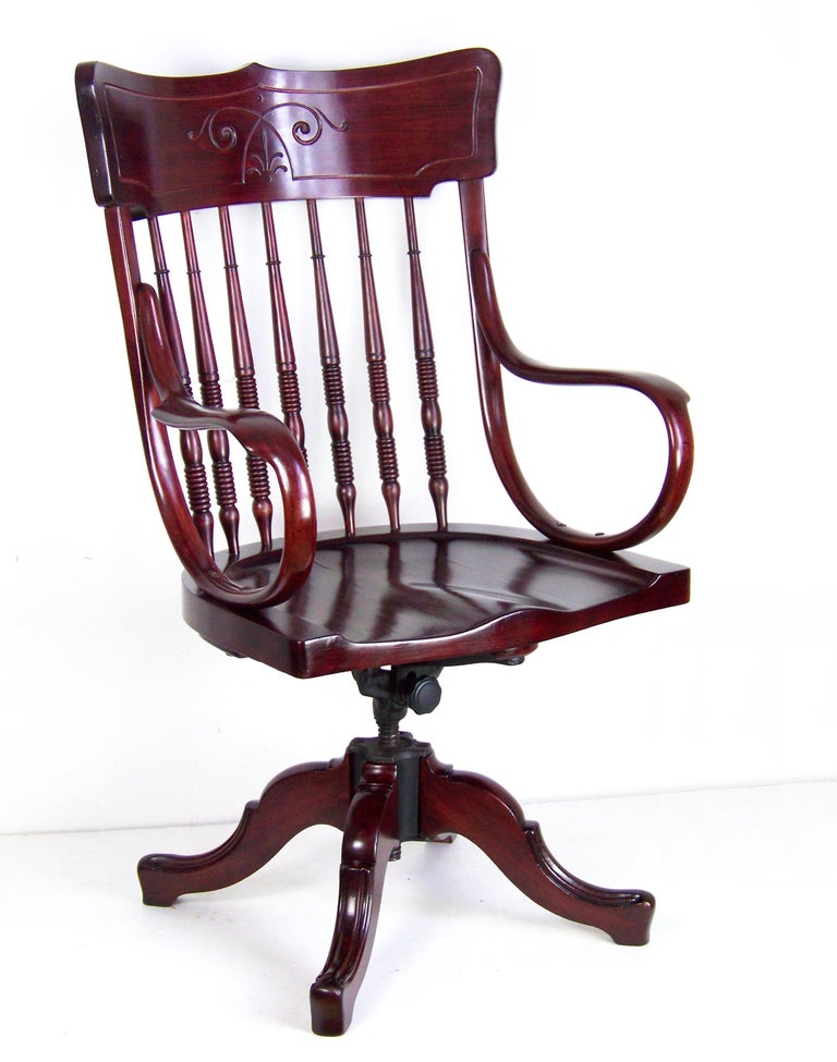 Swivel Office Chair Thonet Nr 352, Antique Swivel Desk Chair Repair