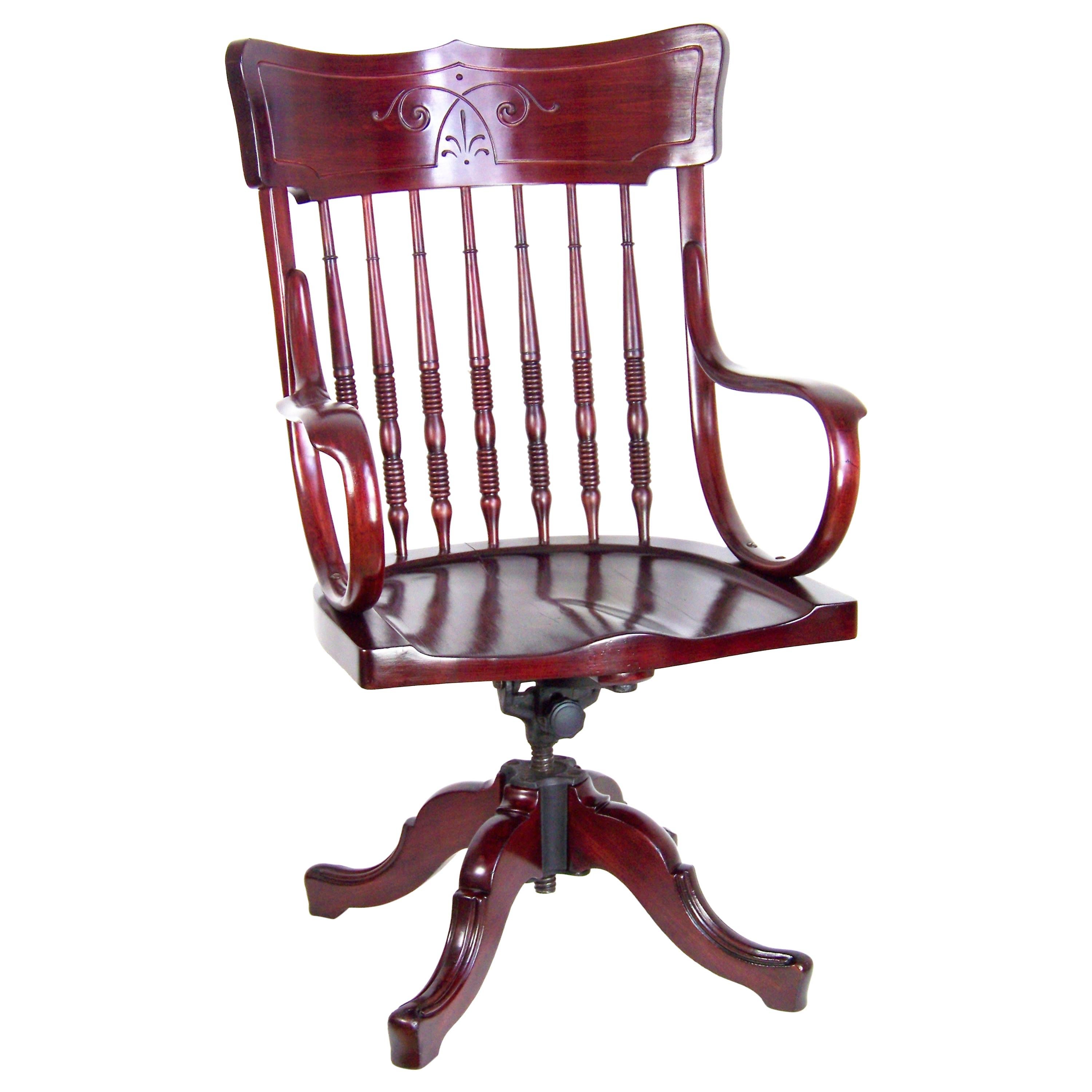 Swivel Office Chair Thonet Nr.352, since 1904