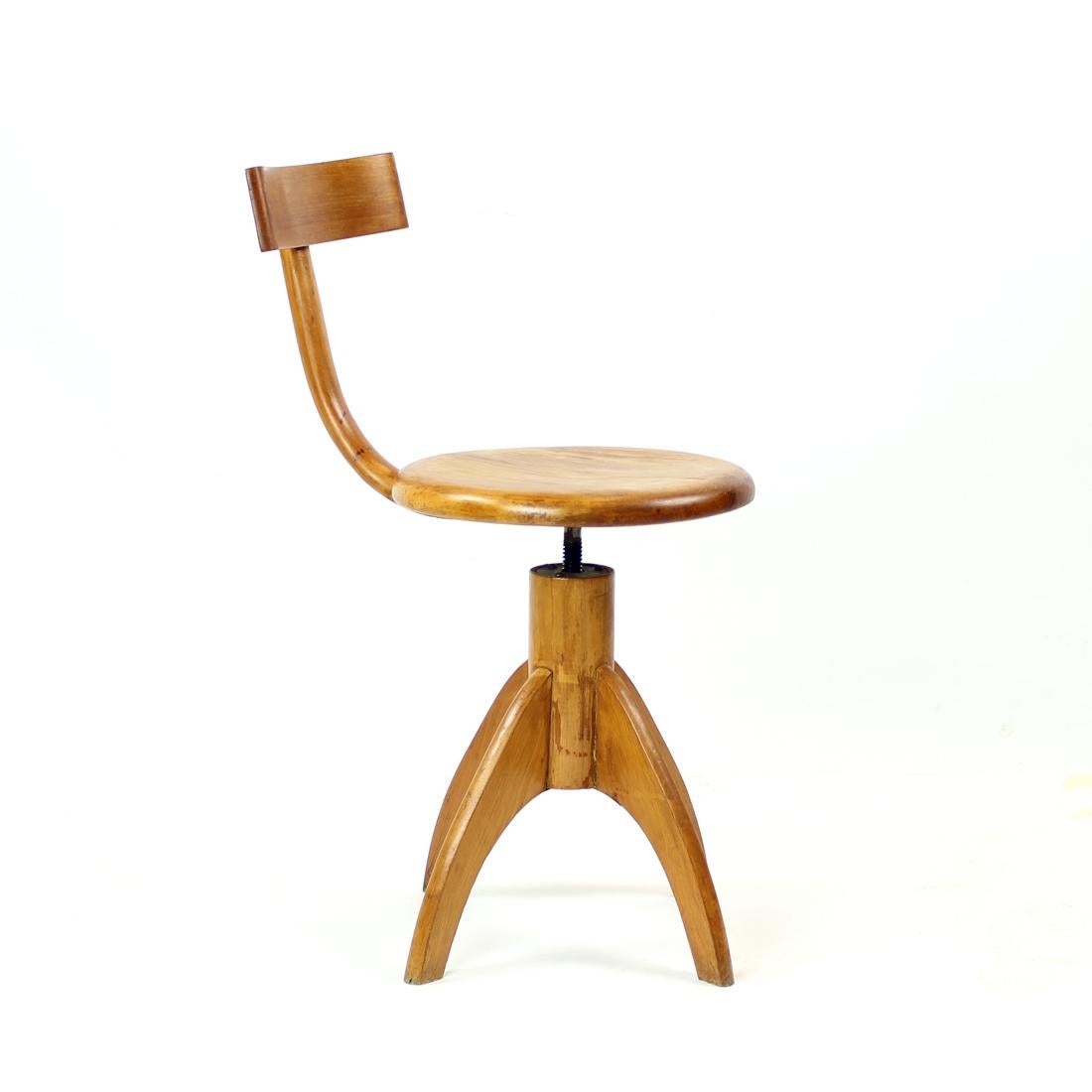 Mid-Century Modern Swivel Piano Stool with Backrest in Oak, Thonet Design, Czechoslovakia, 1950s