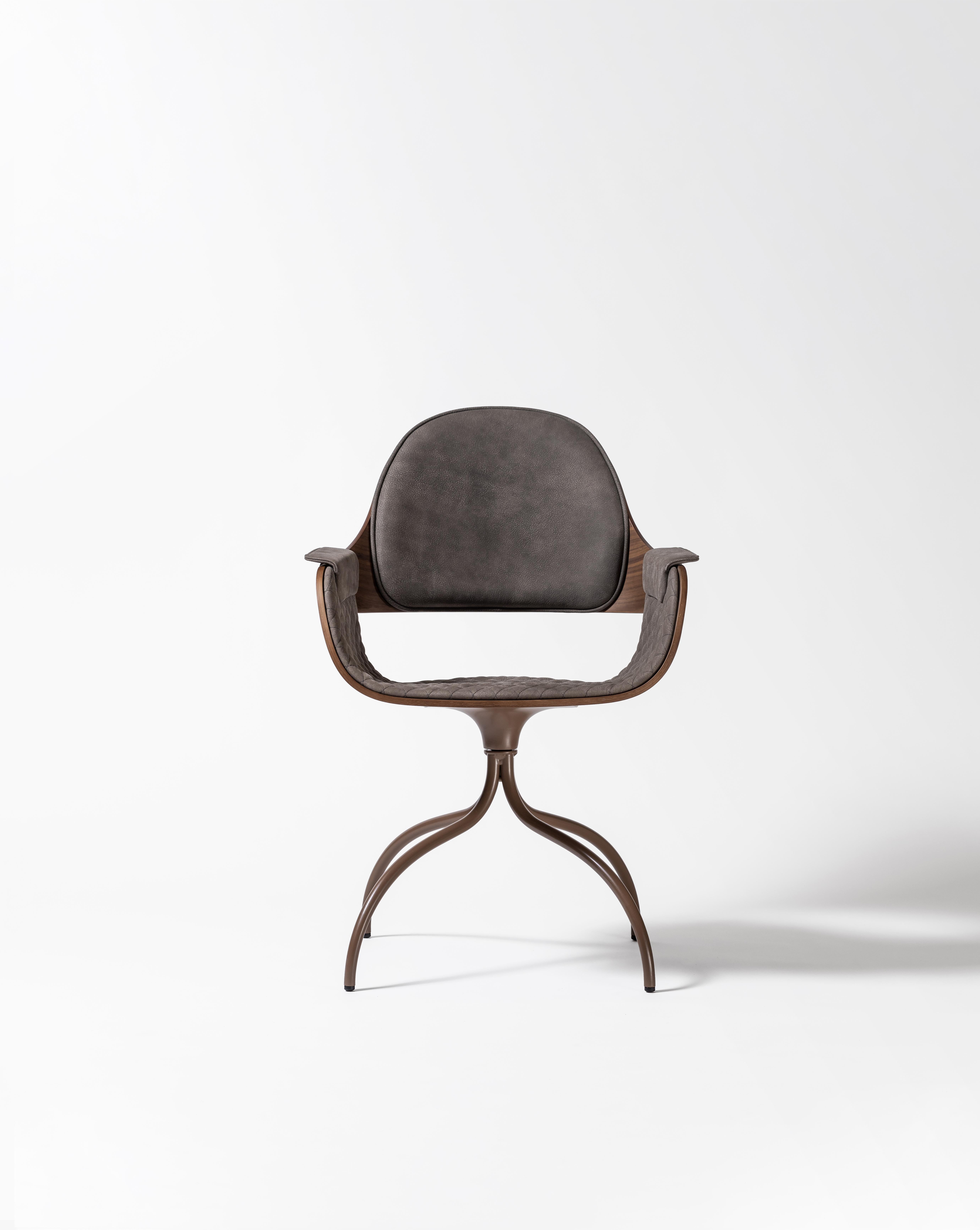 Swivel Showtime Chair by Jaime Hayon In New Condition For Sale In Geneve, CH