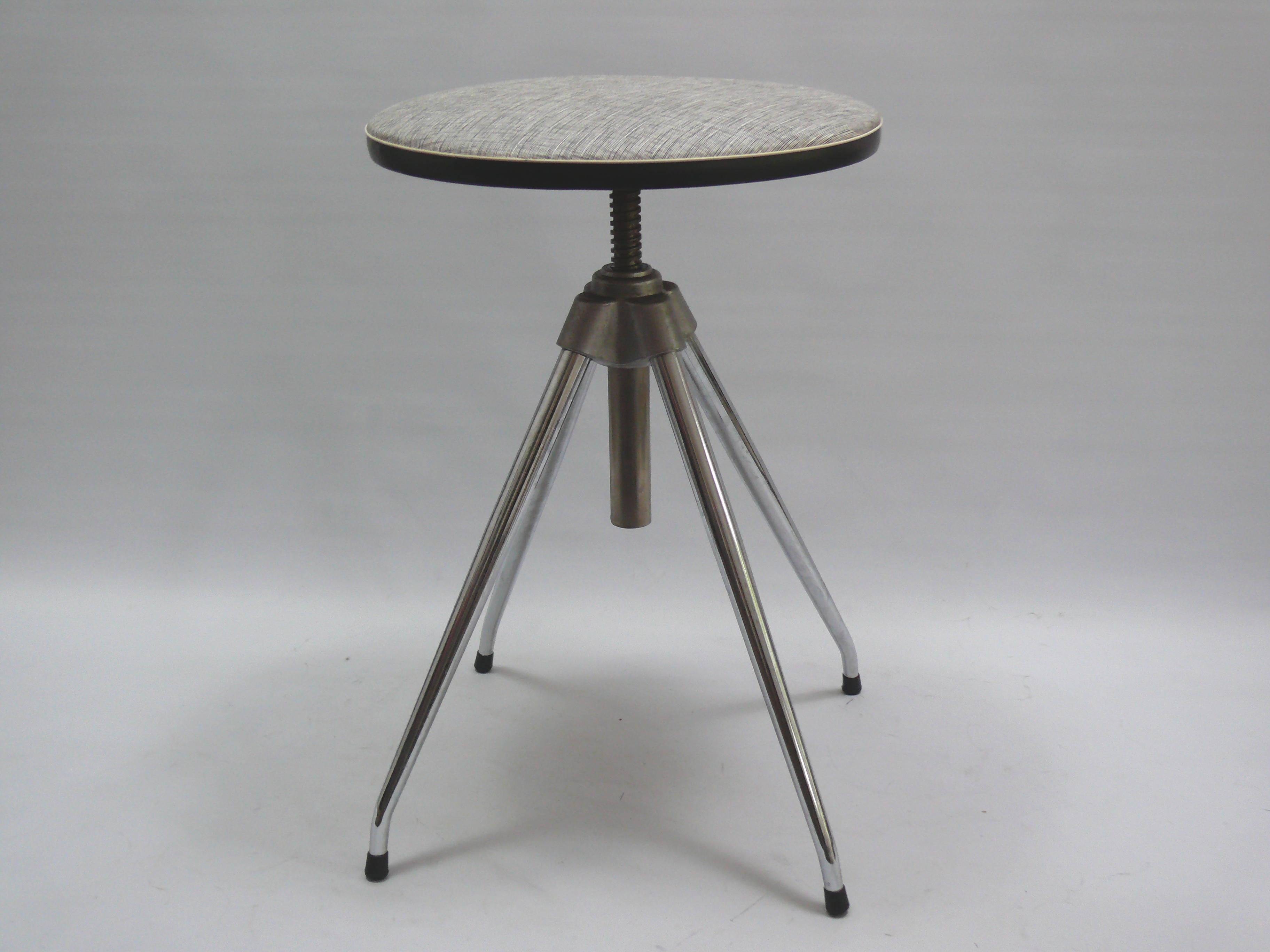 Moderne Tabouret pivotant, Allemagne 1960 en vente