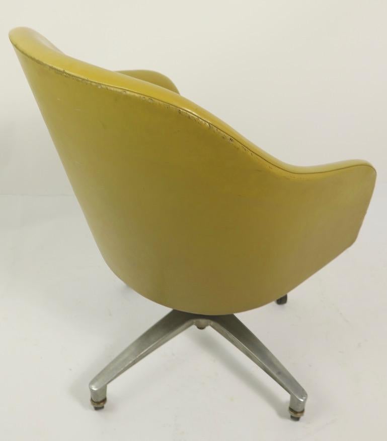 American Swivel Tilt Desk Chair by Steelcase
